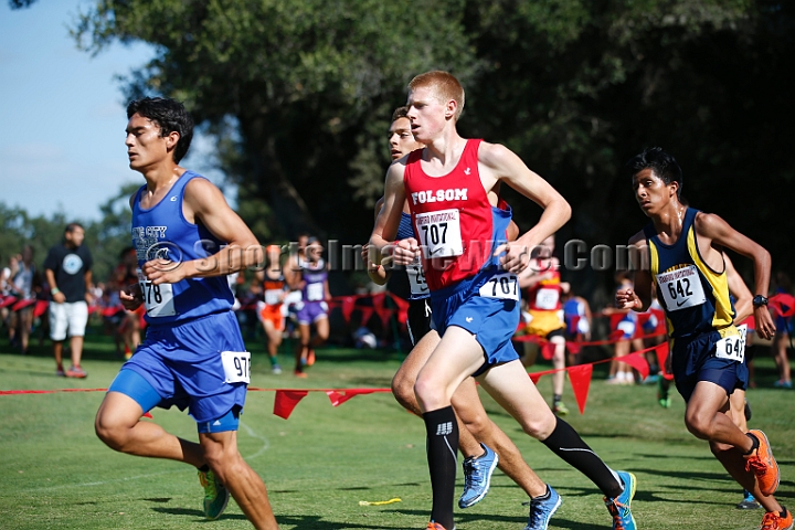 2014StanfordD1Boys-028.JPG - D1 boys race at the Stanford Invitational, September 27, Stanford Golf Course, Stanford, California.
